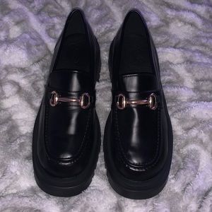 Women’s loafers